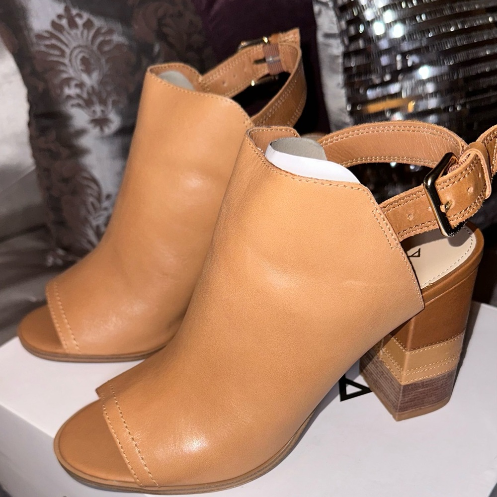 Aldo Tan Leather Open-Toe Block Heels